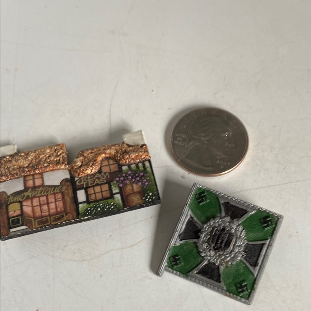 Miniature House and Decorative Tile Set
